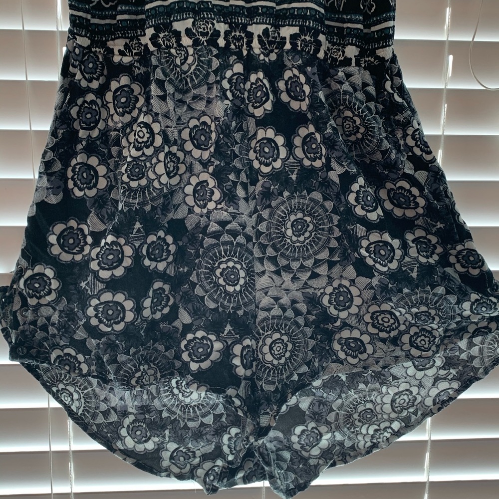 Halter Romper - Picture 4 of 5